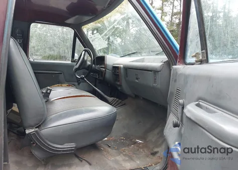 1991 Ford F150 z USA, uszkodzony, nr VIN 1FTDF15Y2MNA63744